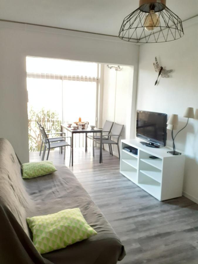T2 Neuf Climatise A Sete 200M Plage, Parking Exterior foto